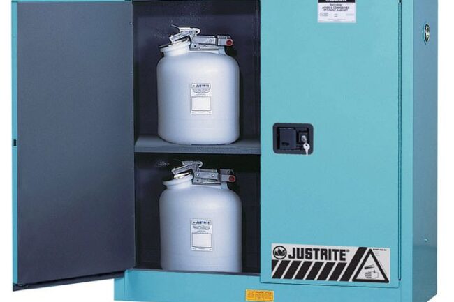 JUS-8930022 JUS-8930022